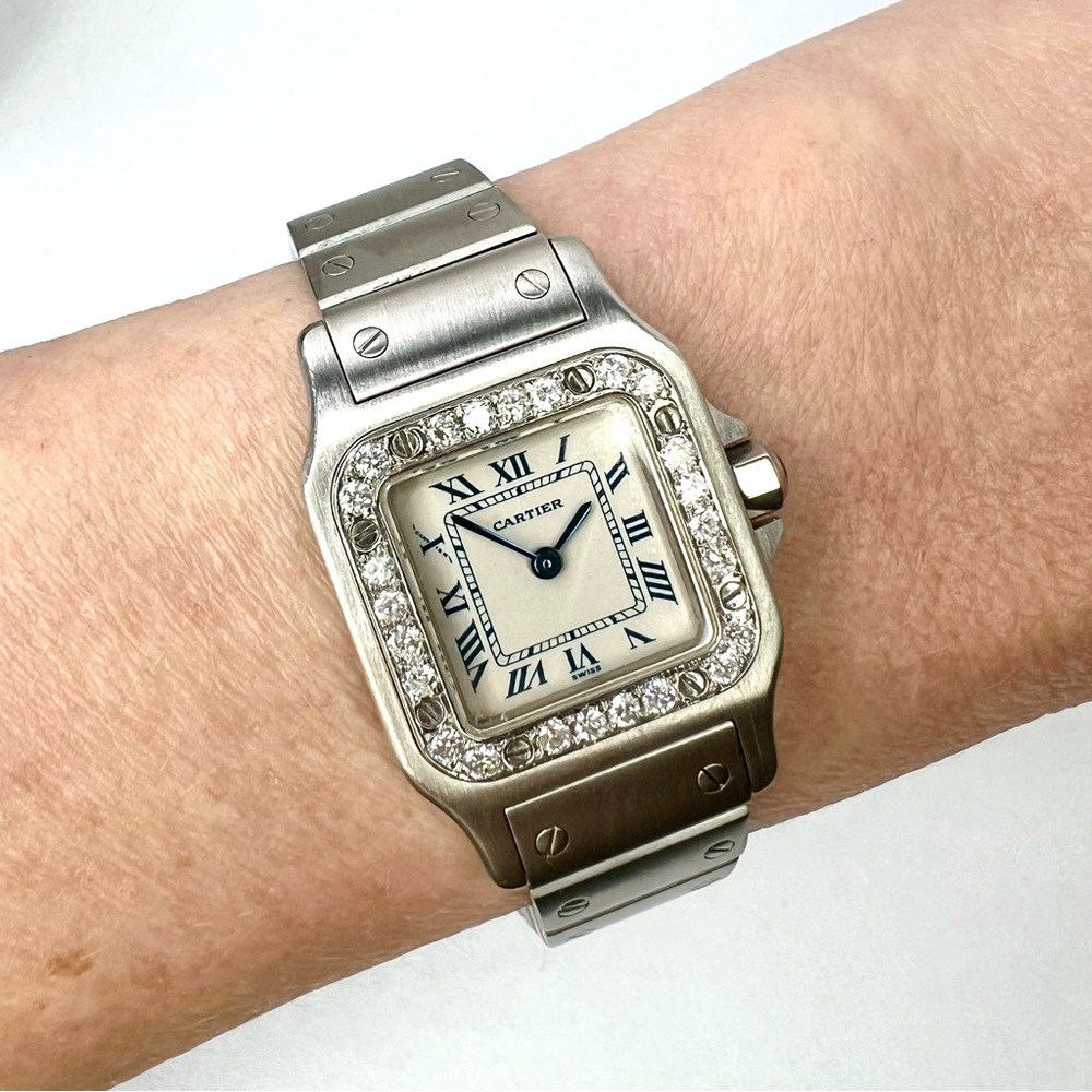 CARTIER SANTOS GALBEE 24mm Quartz Steel 0.69TCW Watch NEW Model Blue Numerals - Picture 2 of 7